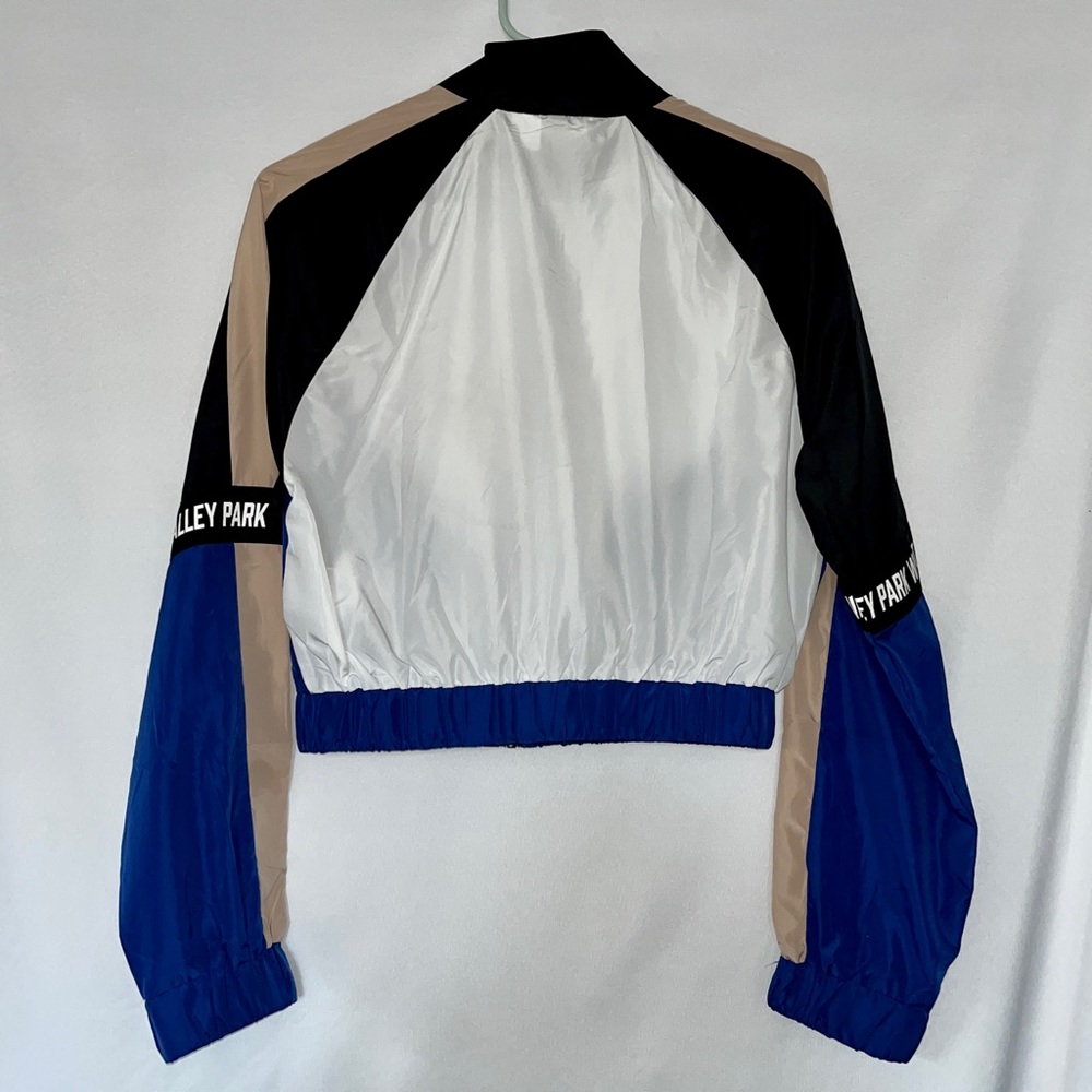H&M Divided Lightweight Jacket - Picture 3 of 3